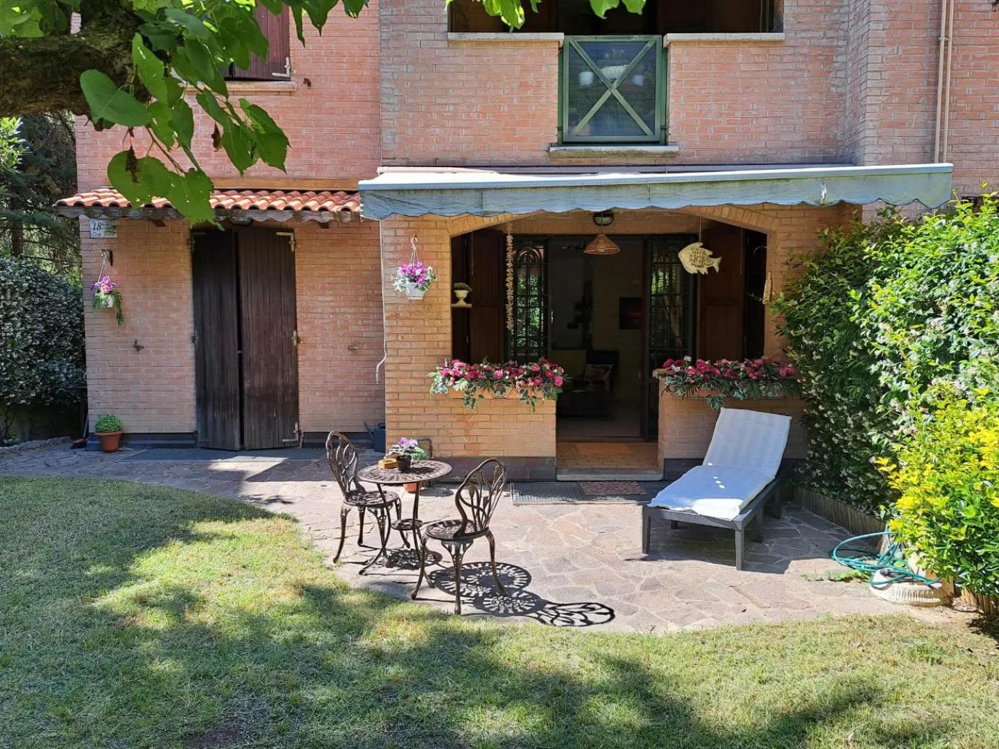 Casa Vacanze Viaggi Dipinti Monterenzio Exterior photo